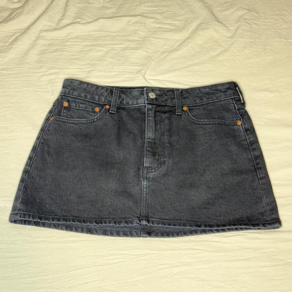 Abercrombie & Fitch Mid Rise Denim Mini Skirt - Washed Black - Size 26 / 2 - Picture 3 of 7